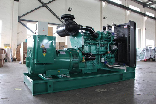 平鲁320kw康明斯柴油发电车出租组图片 平鲁320kw康明斯柴油发电车出租组图片